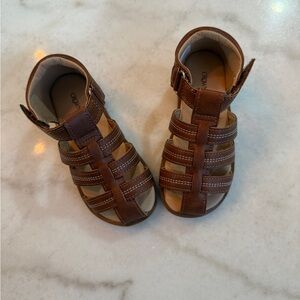 ✨Crown Vintage Toddler Shoes NEW